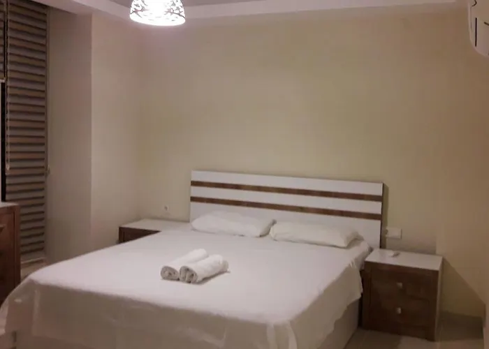 Golf Village - With Shared Pool Ξενοδοχείο Μπέλεκ