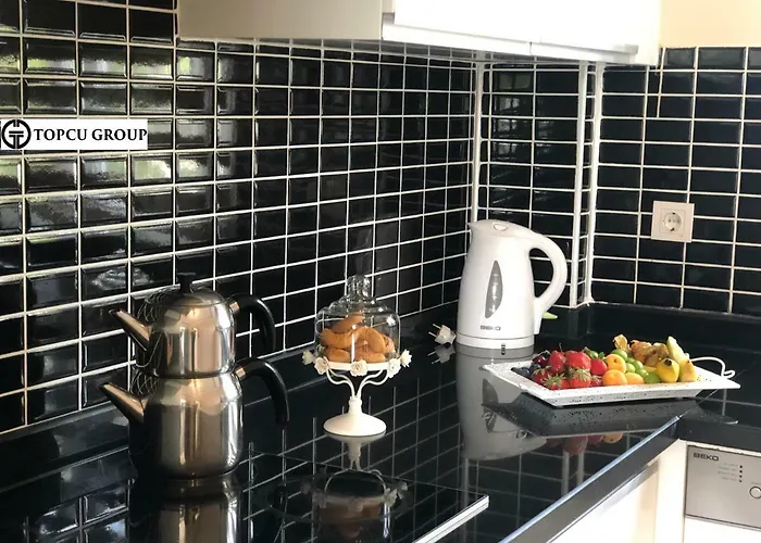 Ξενοδοχείο Golf Village - With Shared Pool *