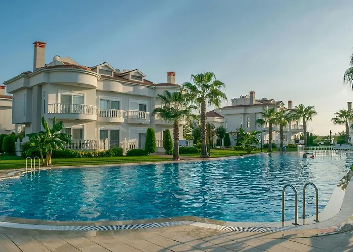 Golf Village - With Shared Pool מלון *