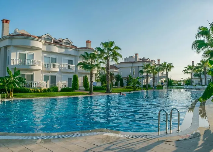 מלון Golf Village - With Shared Pool