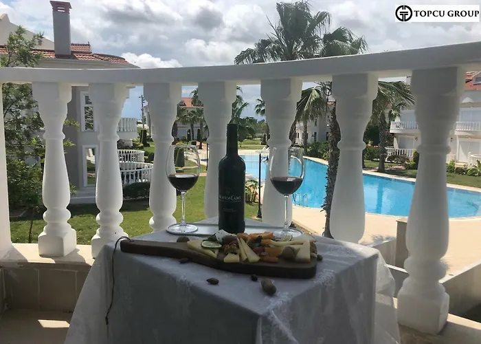 Hotel Golf Village - With Shared Pool