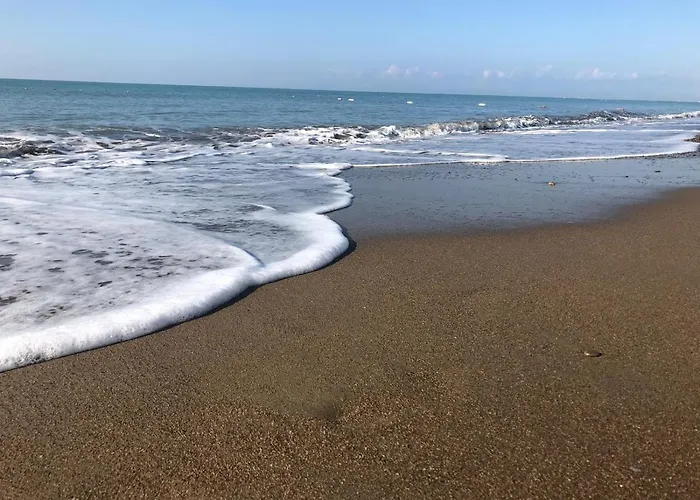 Hotel Golf Village - With Shared Pool